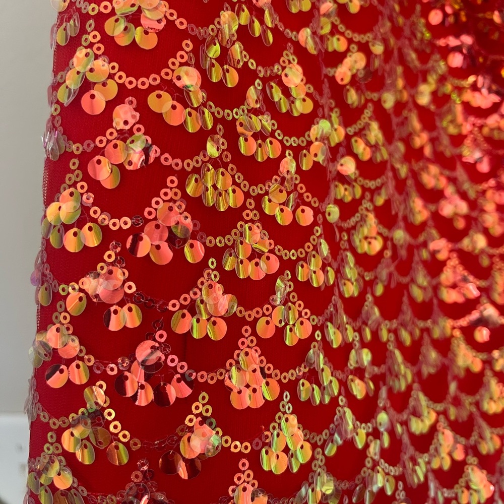 Sexy Red Mermaid 🧜🏾‍♀️ sequin dress - Picture 4 of 7